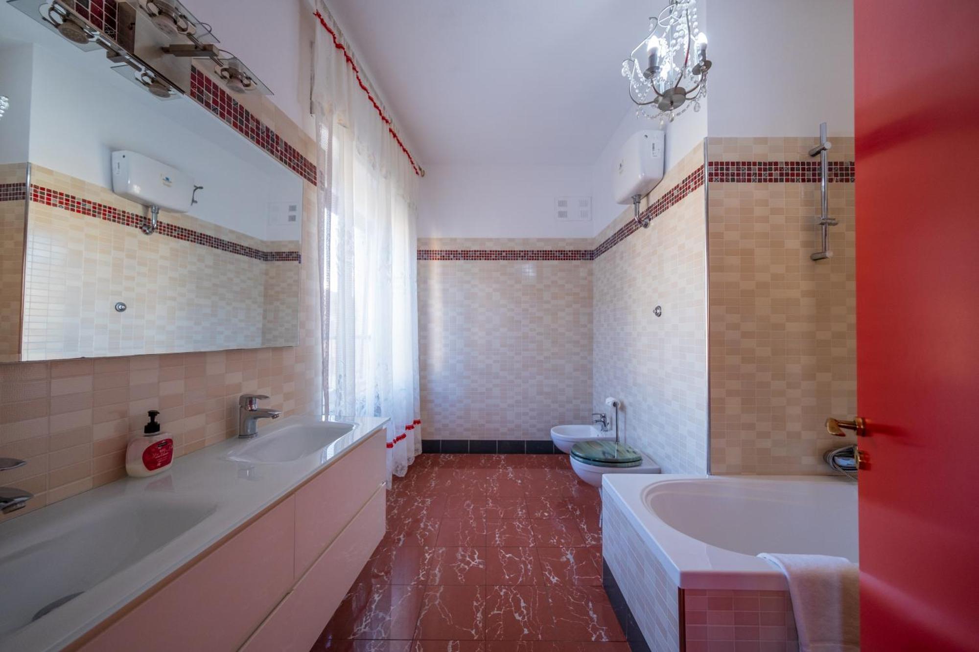 Bbc Christian Bed & Breakfast Piza Zewnętrze zdjęcie